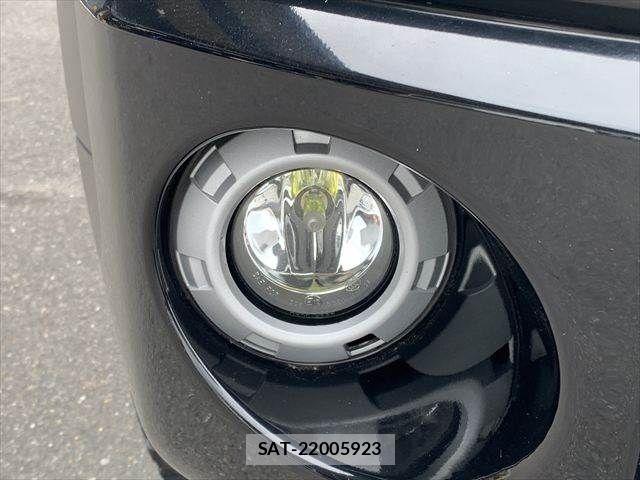 Mitsubishi DELICA 2018-09 7271821-24