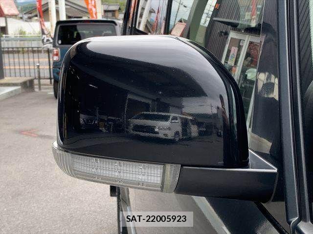 Mitsubishi DELICA 2018-09 7271821-26