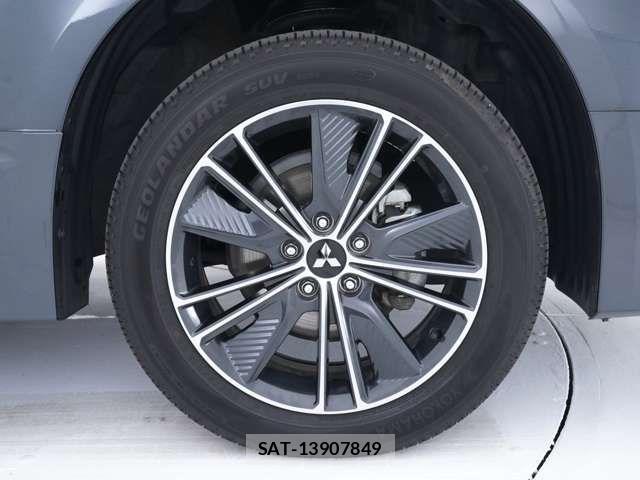 Mitsubishi DELICA 2024-07 7326729-18