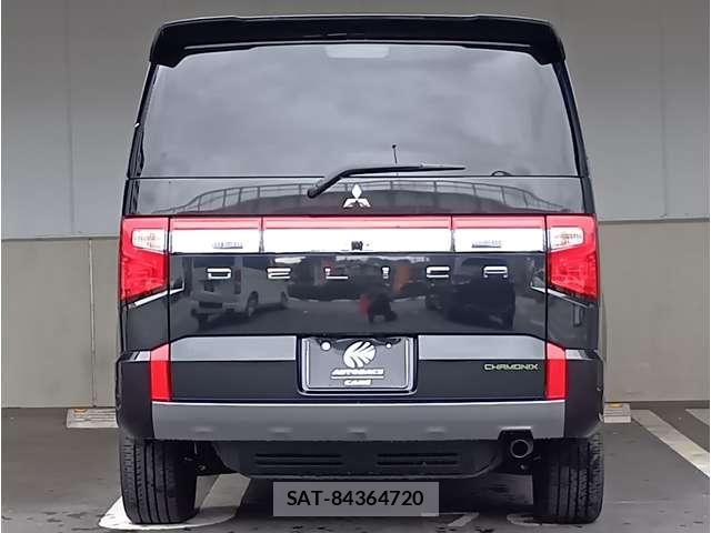 Mitsubishi DELICA 2024-04 7326710-11