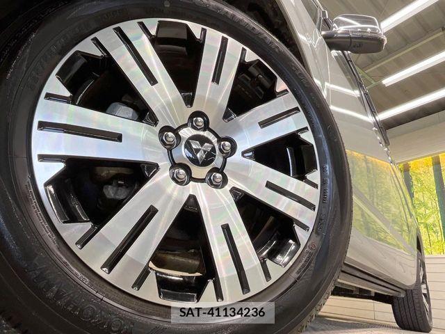 Mitsubishi DELICA 2024-08 7326725-13