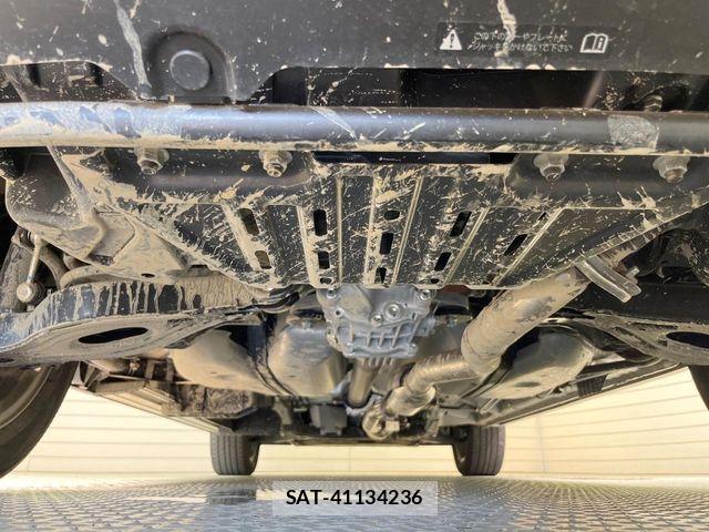Mitsubishi DELICA 2024-08 7326725-18