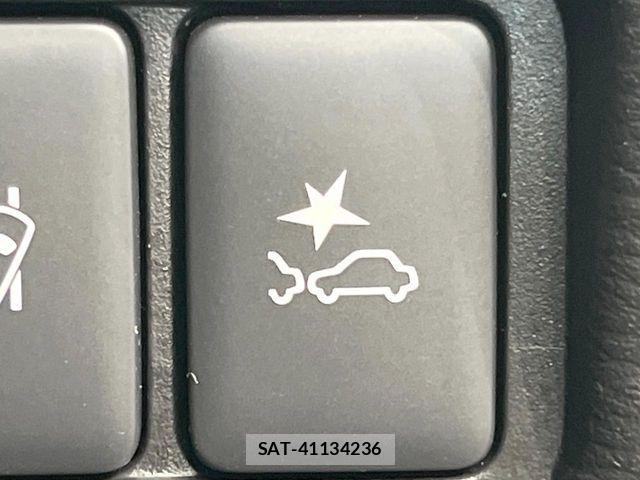 Mitsubishi DELICA 2024-08 7326725-5