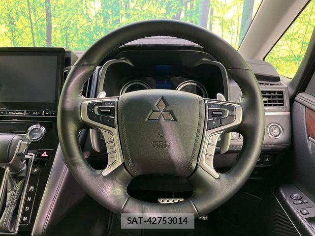 Mitsubishi DELICA 2024-08 7326732-11