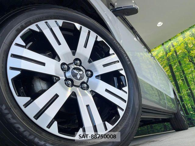 Mitsubishi DELICA 2024-09 7326733-13