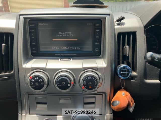 Mitsubishi DELICA 2007-09 7326751-19