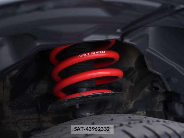Mitsubishi DELICA 2021-08 7326737-9