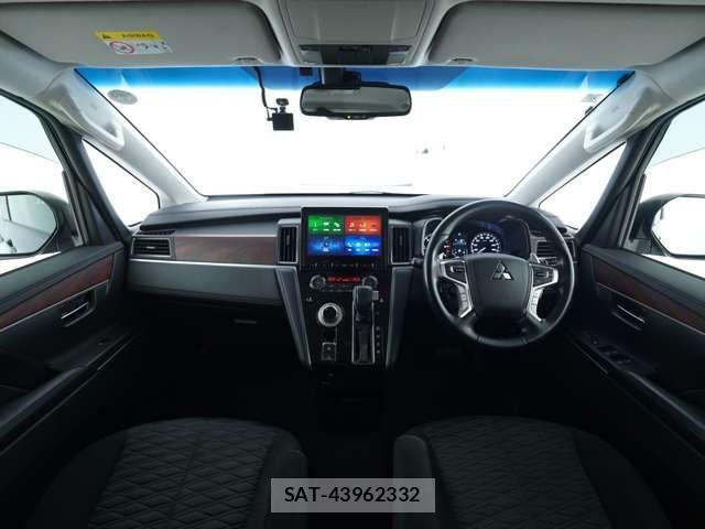 Mitsubishi DELICA 2021-08 7326737-12