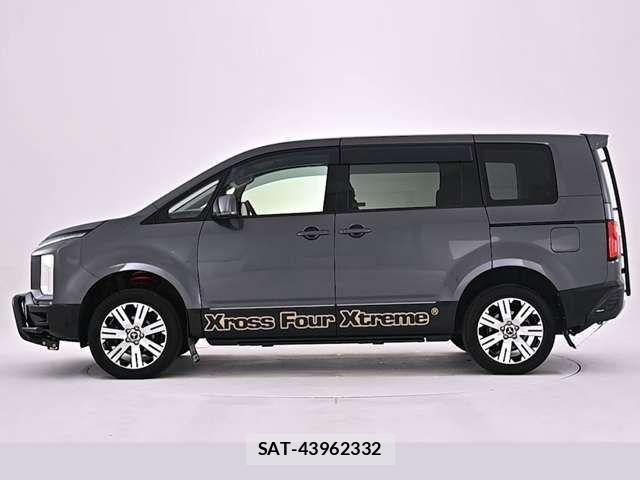 Mitsubishi DELICA 2021-08 7326737-2