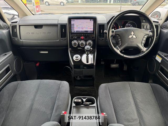 Mitsubishi DELICA 2018-04 7326752-1