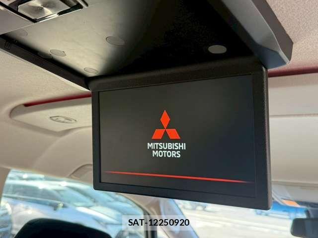 Mitsubishi DELICA 2022-02 7326738-1