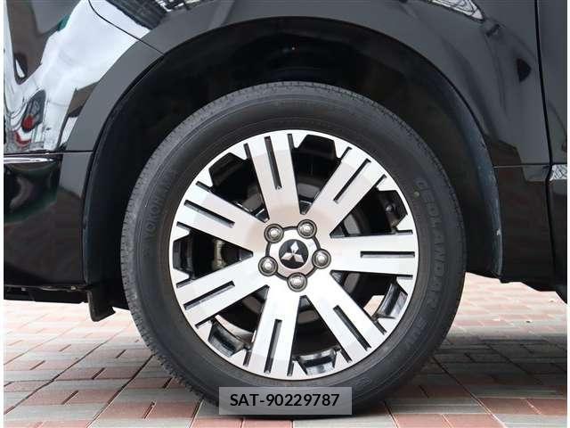 Mitsubishi DELICA 2021-11 7326736-29