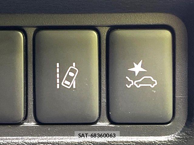 Mitsubishi DELICA 2024-05 7326734-6