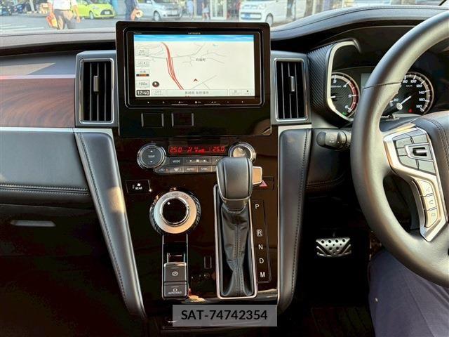 Mitsubishi DELICA 2025-01 7326731-25
