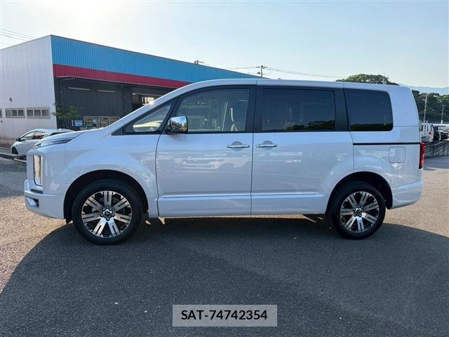Mitsubishi DELICA 2025-01 7326731-8