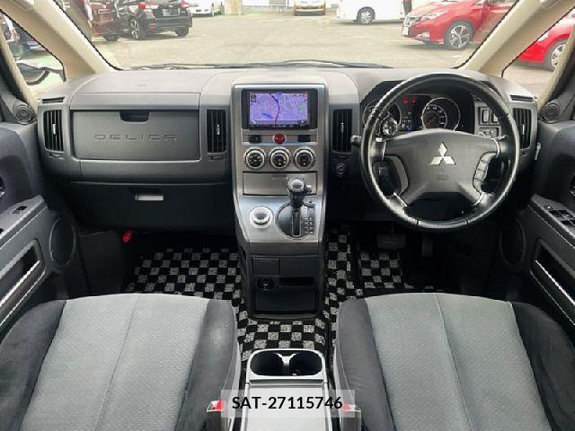 Mitsubishi DELICA 2012-01 7326746-1