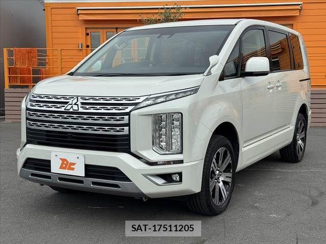 Mitsubishi DELICA 2019-03 7326740-9