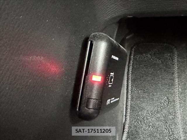 Mitsubishi DELICA 2019-03 7326740-4