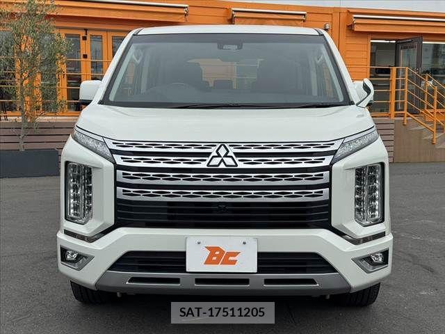 Mitsubishi DELICA 2019-03 7326740-8