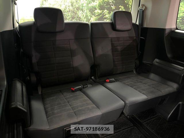 Mitsubishi DELICA 2023-05 7326708-11