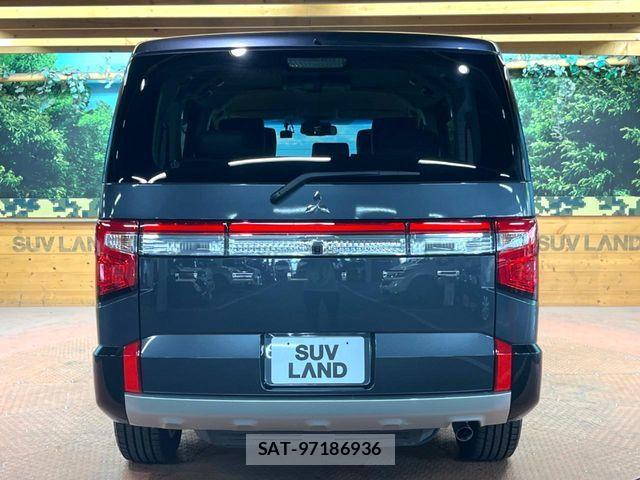 Mitsubishi DELICA 2023-05 7326708-16