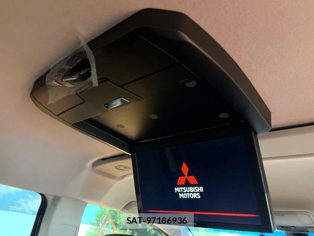 Mitsubishi DELICA 2023-05 7326708-3