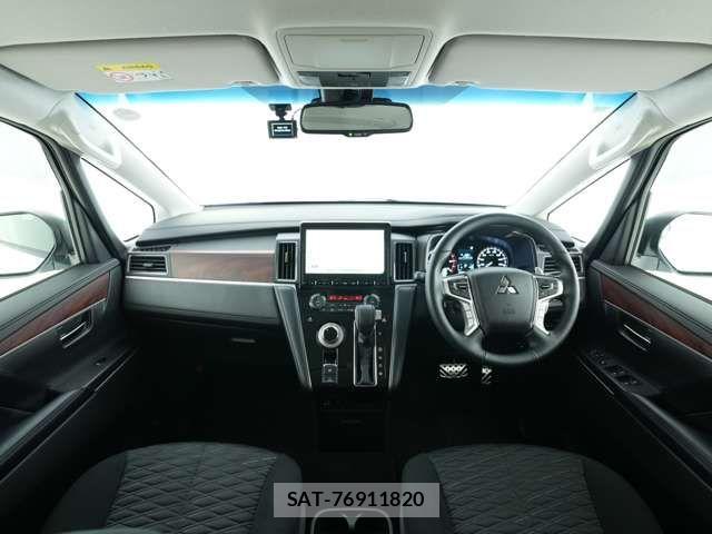 Mitsubishi DELICA 2024-10 7326720-4