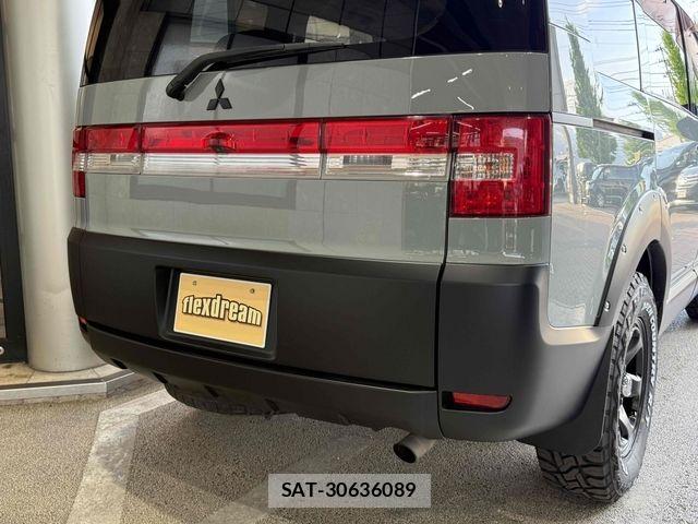 Mitsubishi DELICA 2007-06 7326742-6