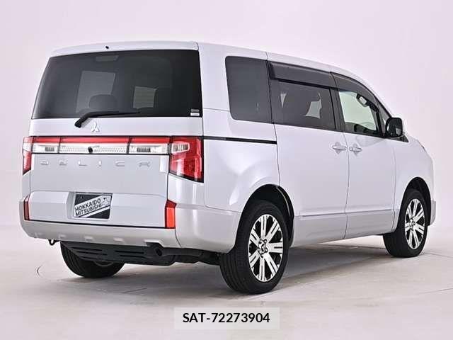 Mitsubishi DELICA 2024-08 7326730-17