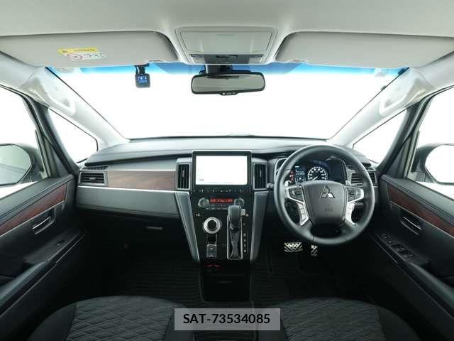 Mitsubishi DELICA 2024-04 7326727-4