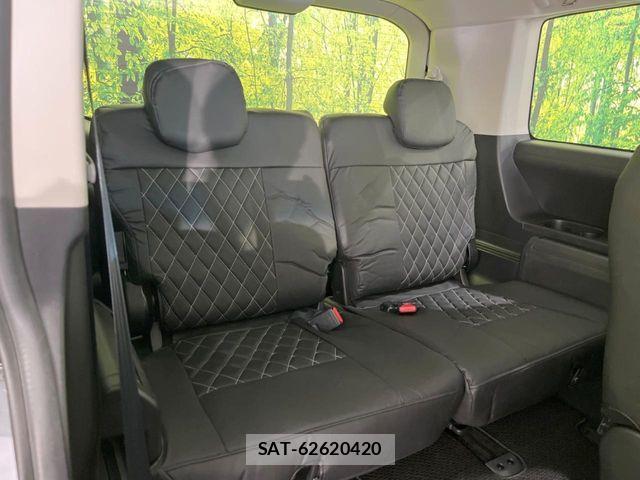 Mitsubishi DELICA 2024-10 7326722-9