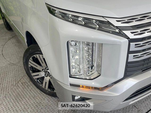Mitsubishi DELICA 2024-10 7326722-12