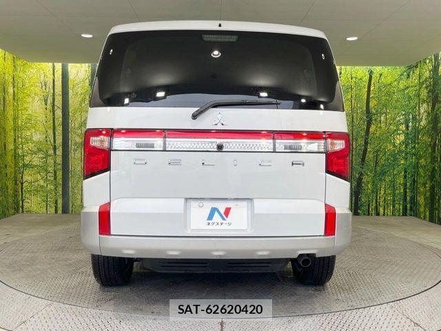 Mitsubishi DELICA 2024-10 7326722-15