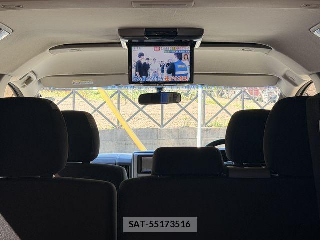 Mitsubishi DELICA 2013-07 7357551-11