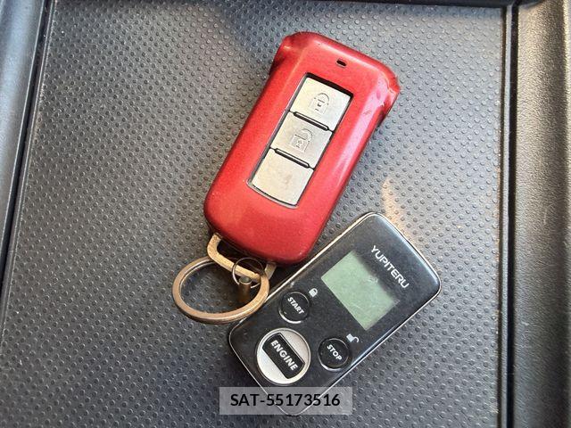 Mitsubishi DELICA 2013-07 7357551-14