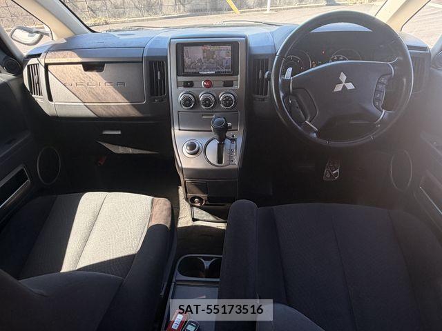Mitsubishi DELICA 2013-07 7357551-1