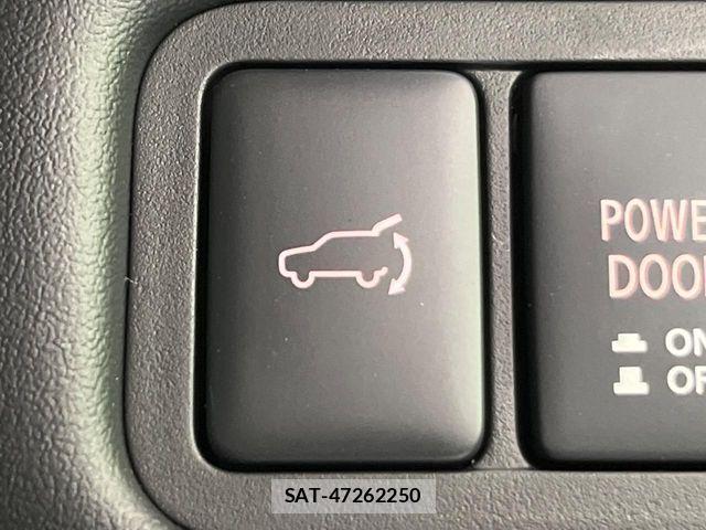 Mitsubishi DELICA 2024-09 7357536-6