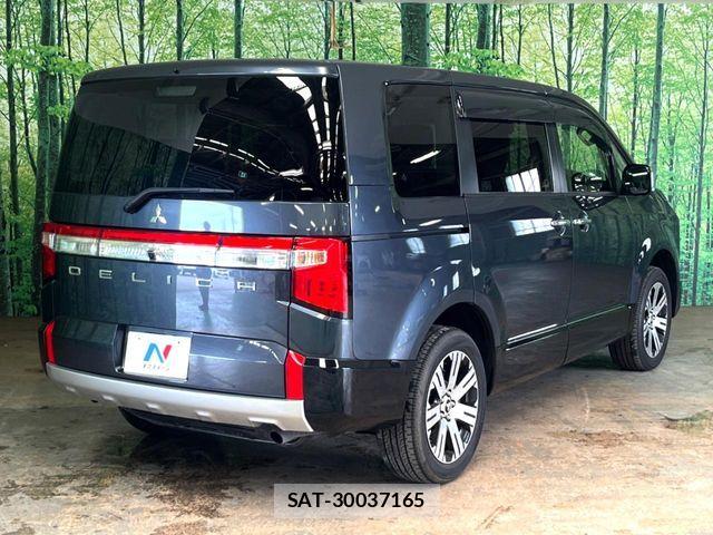 Mitsubishi DELICA 2024-09 7357537-10