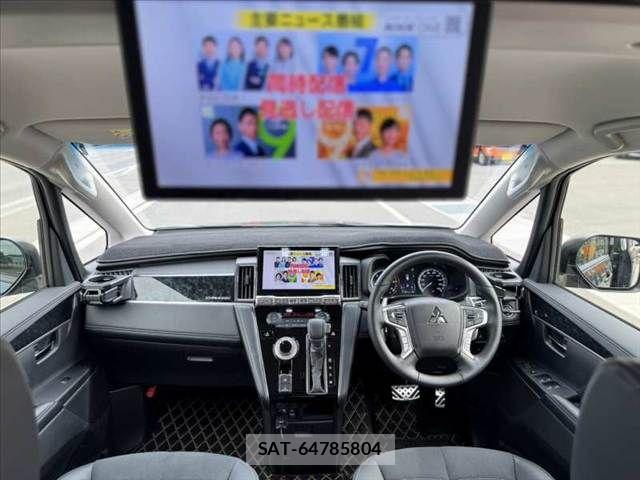 Mitsubishi DELICA 2025-03 7357532-1