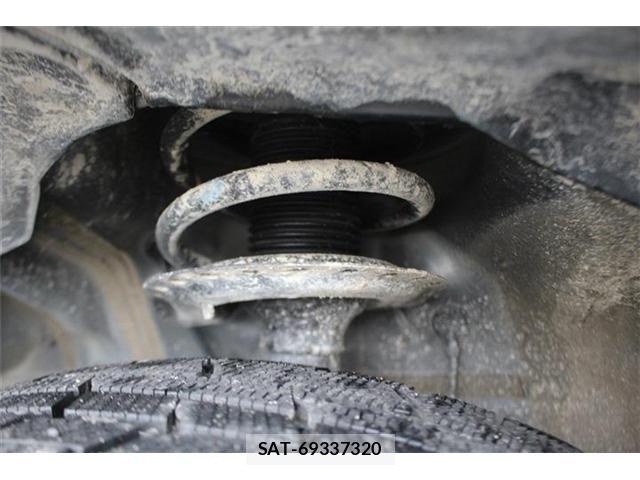 Mitsubishi DELICA 2024-03 7357547-19