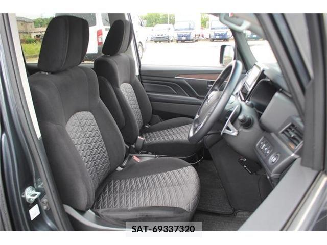 Mitsubishi DELICA 2024-03 7357547-23