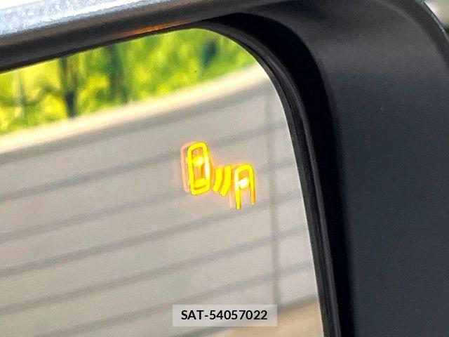 Mitsubishi DELICA 2022-10 7357534-6
