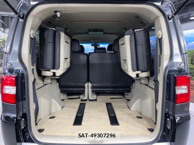 Mitsubishi DELICA 2013-12 7357545-11