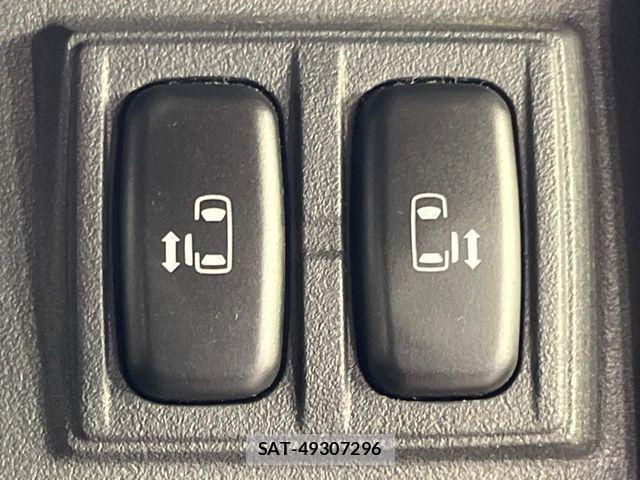Mitsubishi DELICA 2013-12 7357545-6