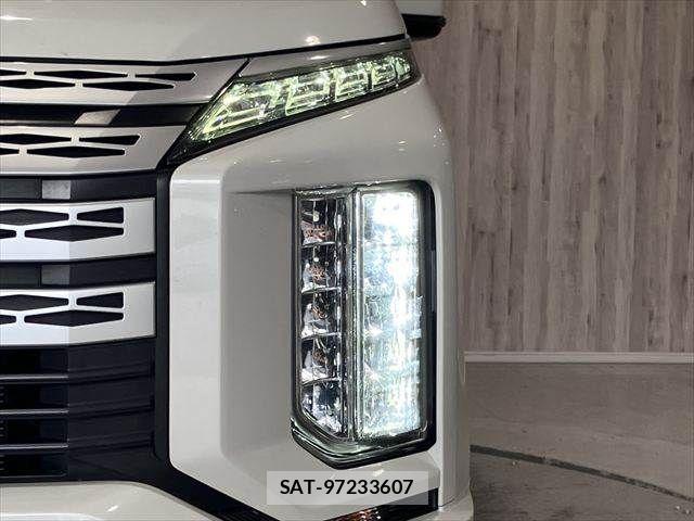 Mitsubishi DELICA 2019-08 7357541-10