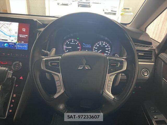 Mitsubishi DELICA 2019-08 7357541-12