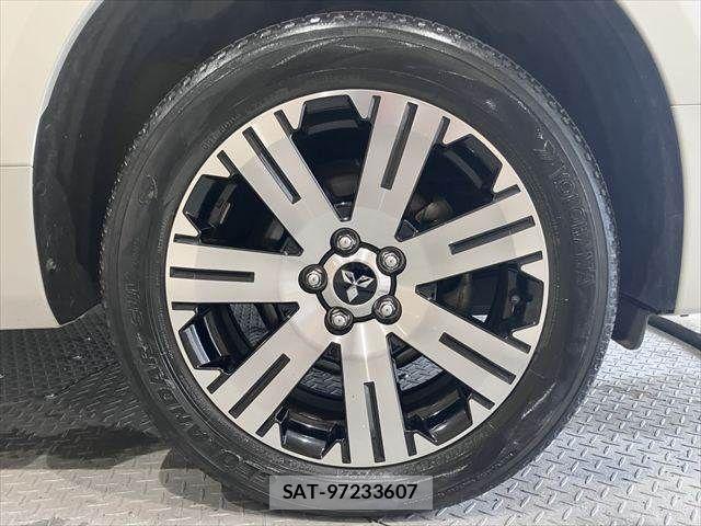 Mitsubishi DELICA 2019-08 7357541-13