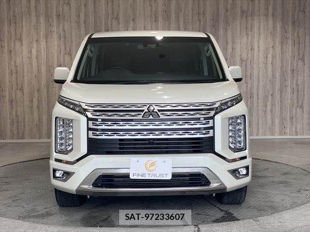 Mitsubishi DELICA 2019-08 7357541-14
