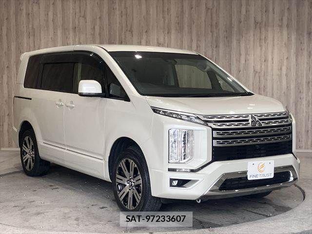 Mitsubishi DELICA 2019-08 7357541-15