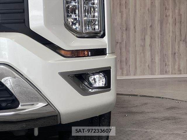 Mitsubishi DELICA 2019-08 7357541-25